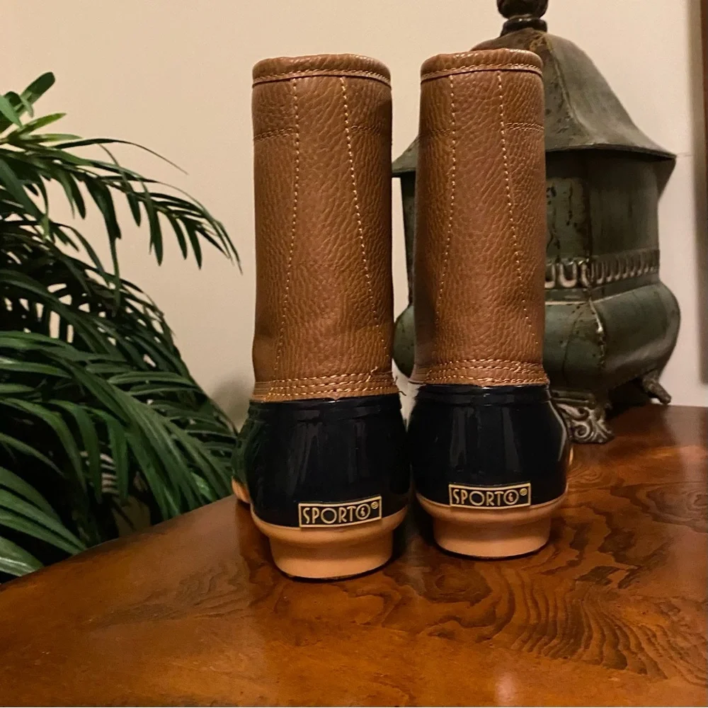 Sporto Dakota Pebble Faux Fur Lined Duck Boot
